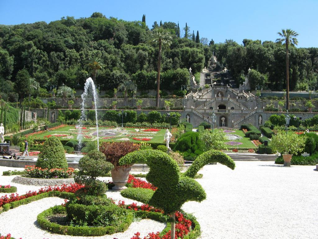 Hotel Butterfly Montecatini Terme Exterior photo